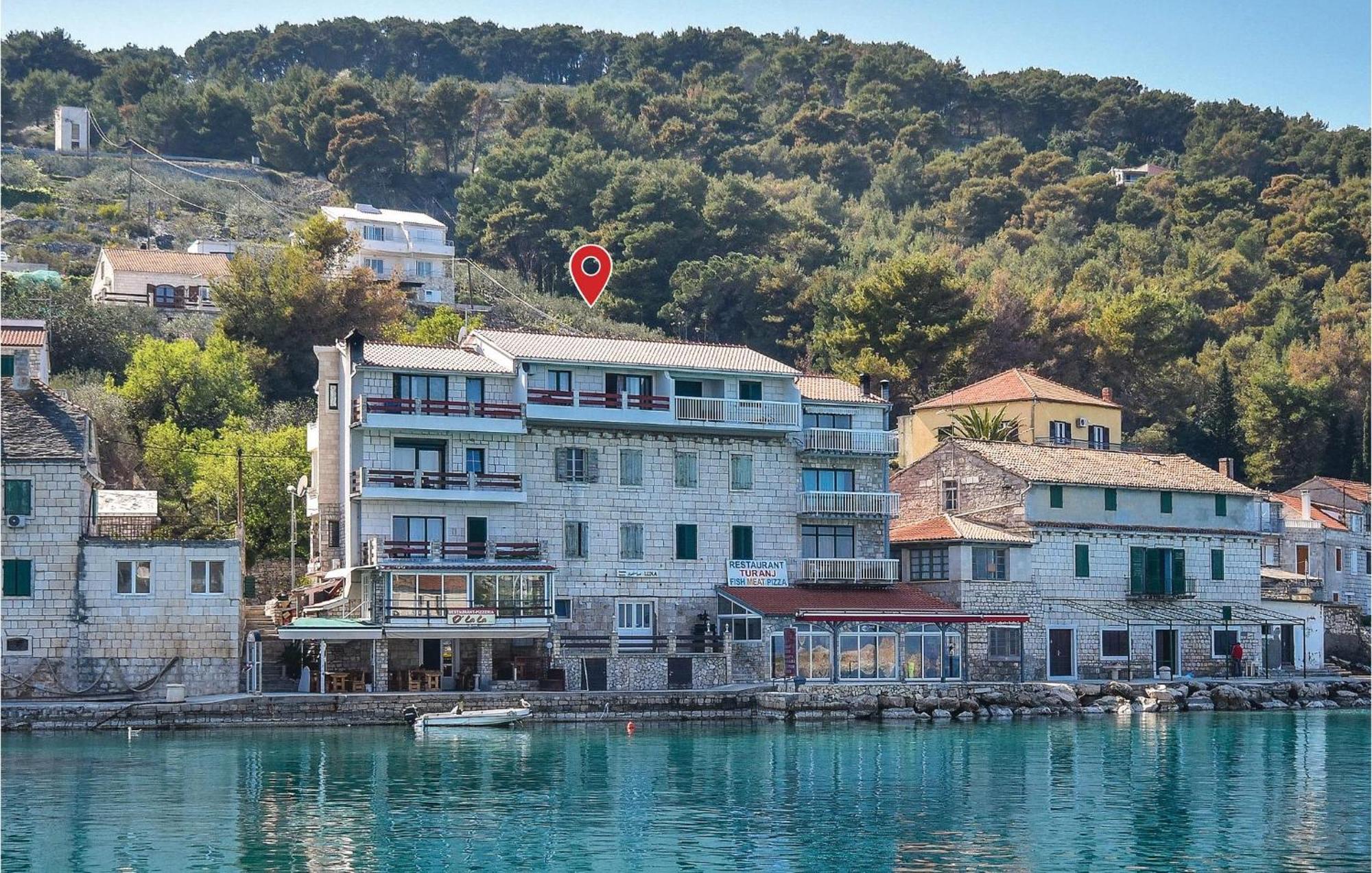2 Bedroom Gorgeous Apartment In Stomorska Exterior photo